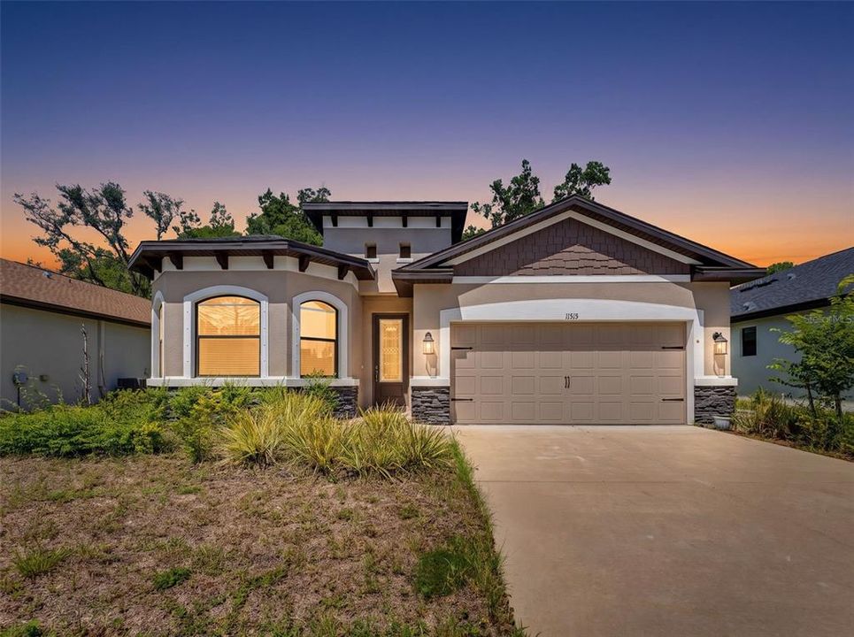 For Sale: $440,000 (4 beds, 3 baths, 2052 Square Feet)