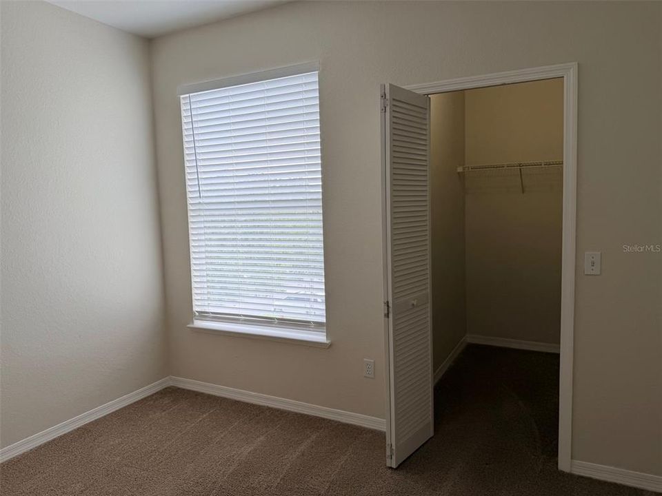 For Rent: $1,800 (3 beds, 2 baths, 1205 Square Feet)