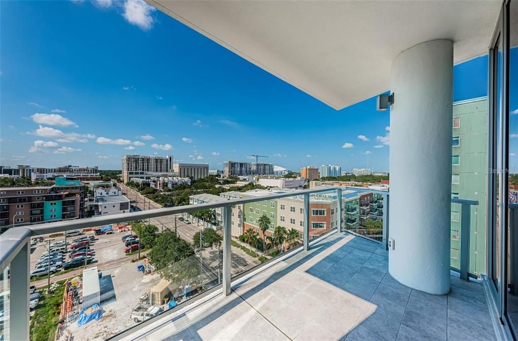 В аренду: $7,200 (3 спален, 2 ванн, 2127 Квадратных фут)