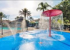 En Venta: $319,000 (3 camas, 3 baños, 1440 Pies cuadrados)
