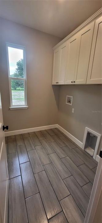 En Venta: $780,000 (4 camas, 2 baños, 2251 Pies cuadrados)