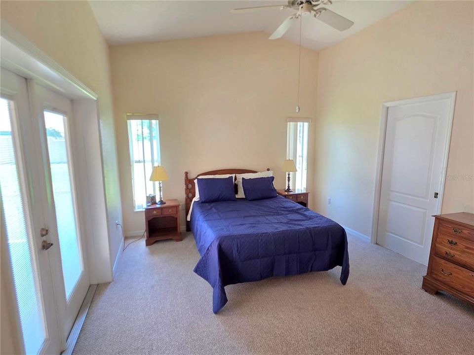 For Sale: $289,900 (3 beds, 2 baths, 1832 Square Feet)