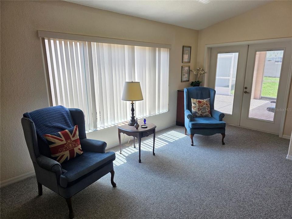 For Sale: $289,900 (3 beds, 2 baths, 1832 Square Feet)