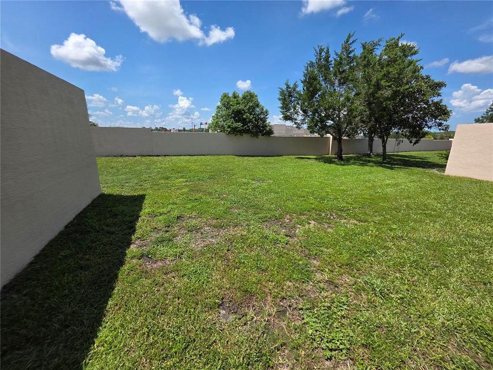 For Sale: $289,900 (3 beds, 2 baths, 1832 Square Feet)