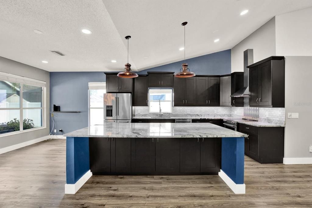 For Sale: $455,000 (3 beds, 2 baths, 1938 Square Feet)