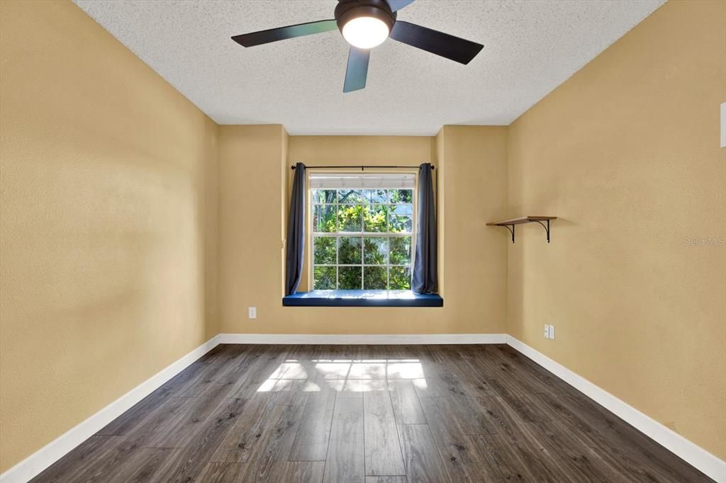For Sale: $455,000 (3 beds, 2 baths, 1938 Square Feet)