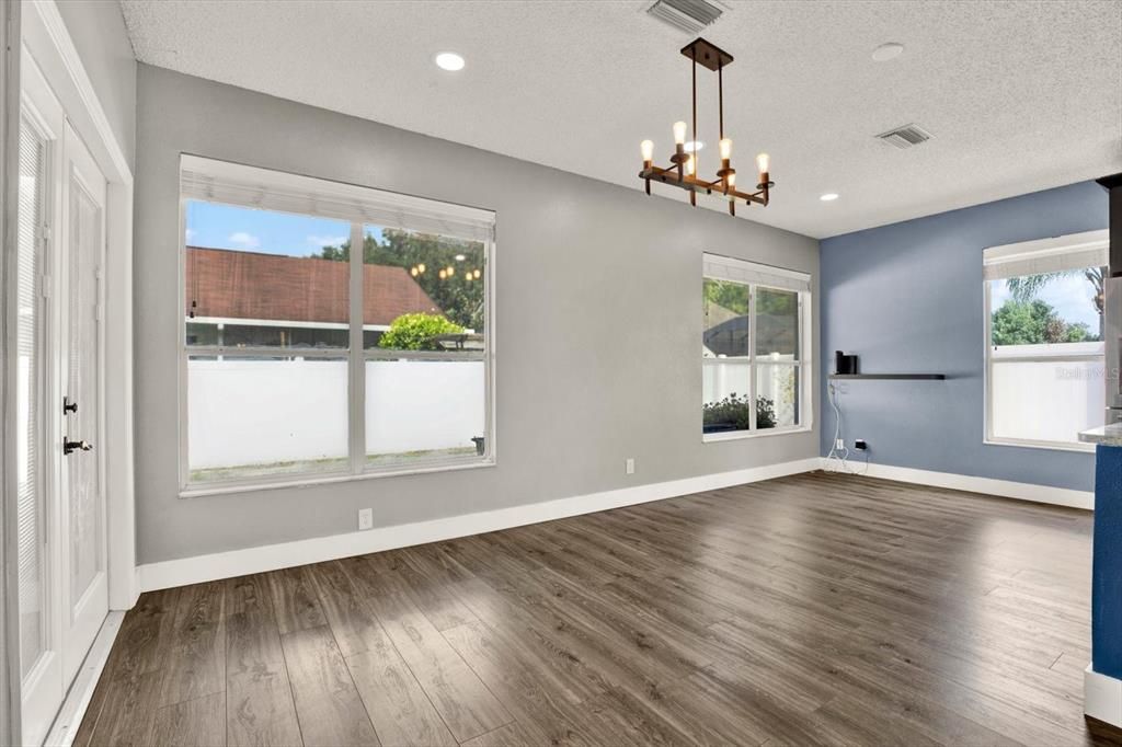 For Sale: $455,000 (3 beds, 2 baths, 1938 Square Feet)