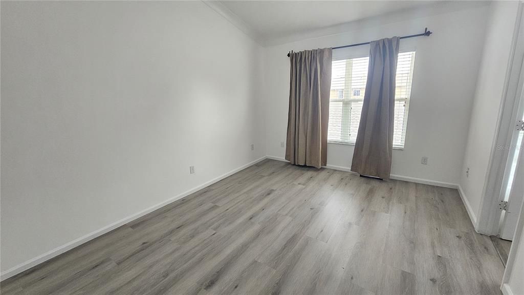 For Rent: $2,450 (3 beds, 2 baths, 1520 Square Feet)