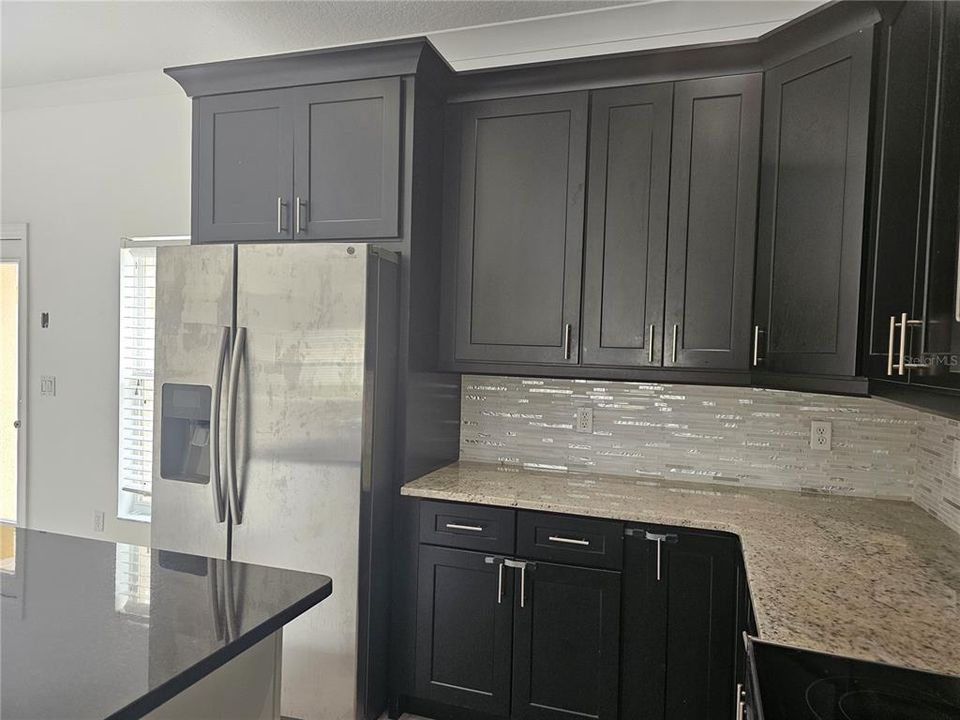 For Rent: $2,450 (3 beds, 2 baths, 1520 Square Feet)