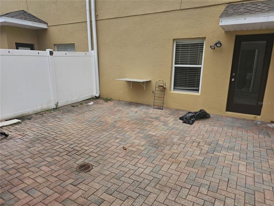 For Rent: $2,450 (3 beds, 2 baths, 1520 Square Feet)