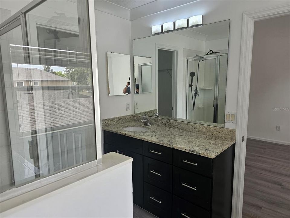 For Rent: $2,450 (3 beds, 2 baths, 1520 Square Feet)