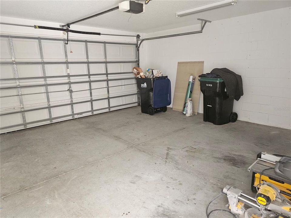 For Rent: $2,450 (3 beds, 2 baths, 1520 Square Feet)