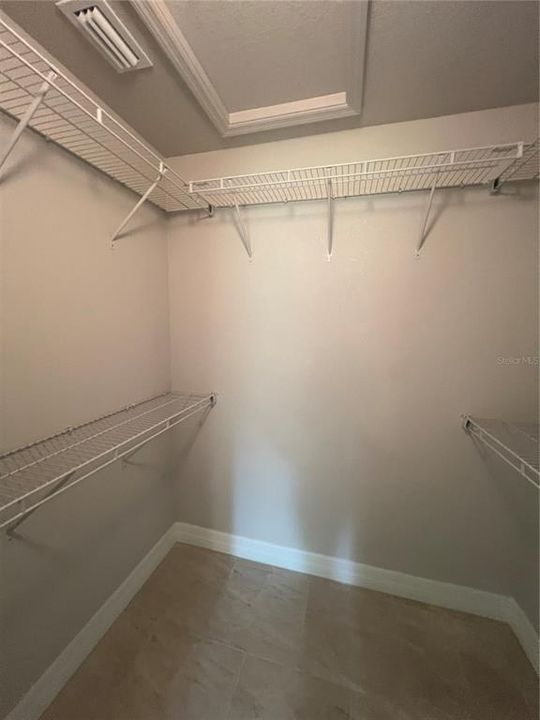 En Renta: $2,150 (3 camas, 2 baños, 1437 Pies cuadrados)