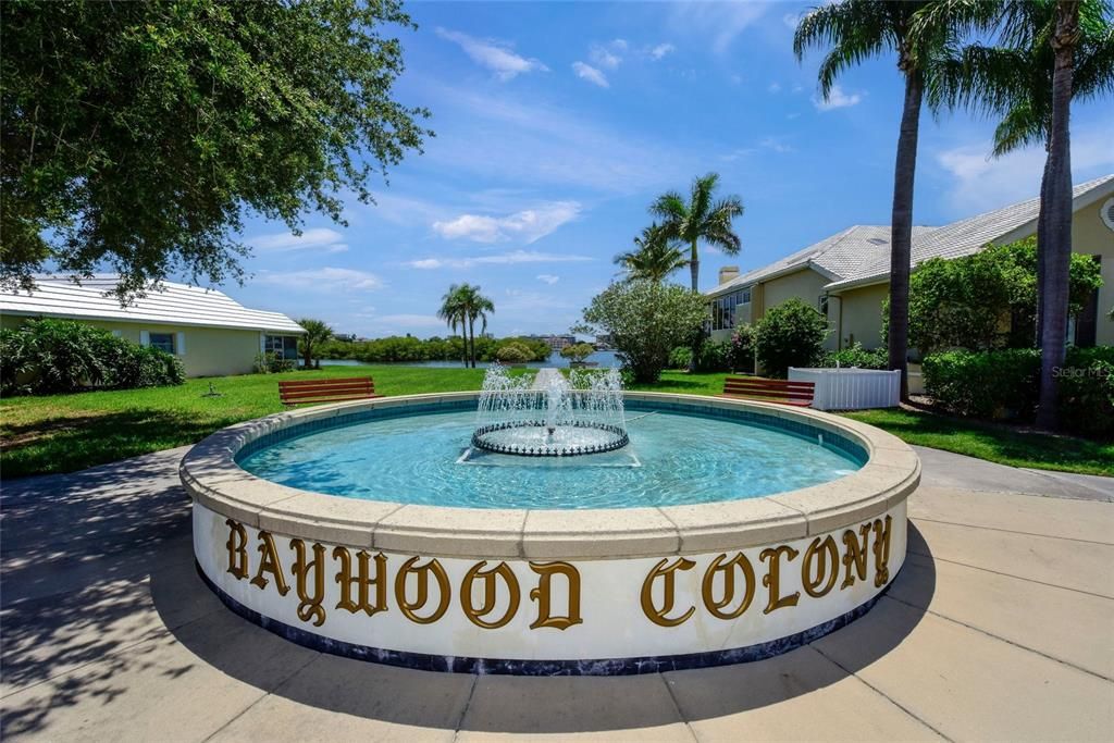For Sale: $289,900 (2 beds, 2 baths, 1156 Square Feet)