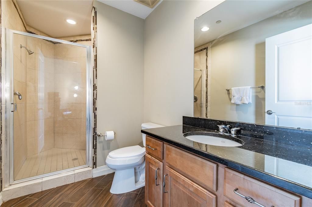 For Rent: $4,000 (2 beds, 2 baths, 1165 Square Feet)