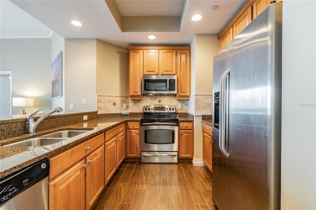 For Rent: $4,000 (2 beds, 2 baths, 1165 Square Feet)