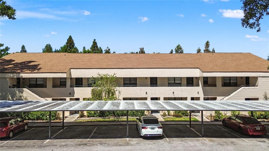 For Sale: $149,900 (2 beds, 2 baths, 906 Square Feet)