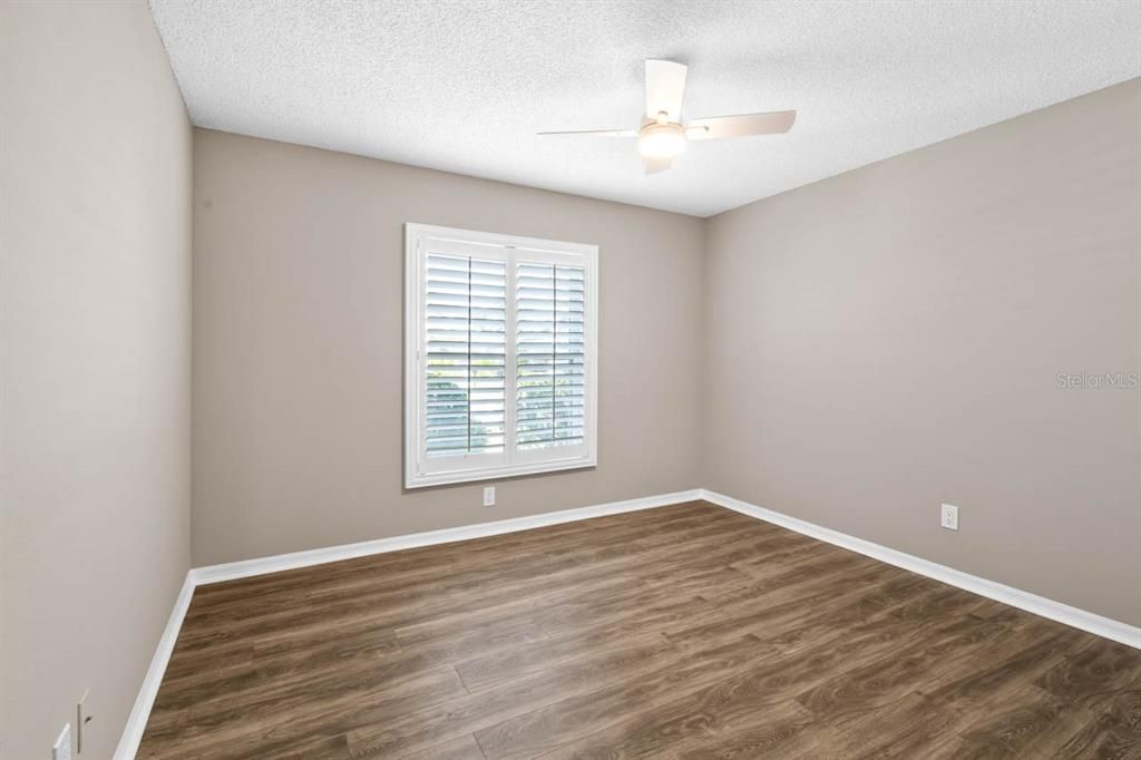 For Sale: $329,500 (3 beds, 2 baths, 2180 Square Feet)