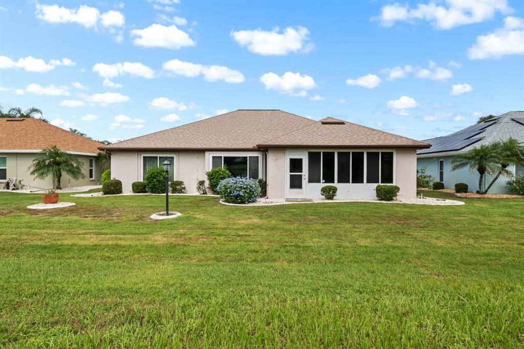For Sale: $329,500 (3 beds, 2 baths, 2180 Square Feet)