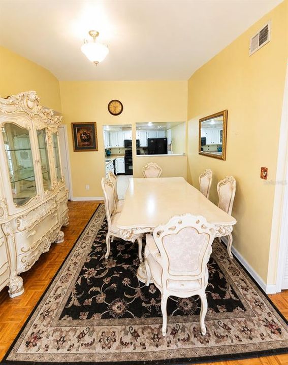 For Sale: $369,900 (3 beds, 2 baths, 1238 Square Feet)