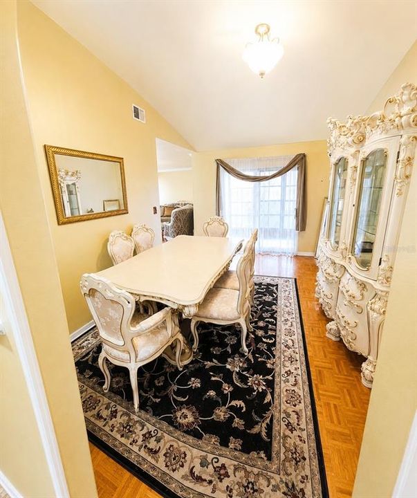For Sale: $369,900 (3 beds, 2 baths, 1238 Square Feet)