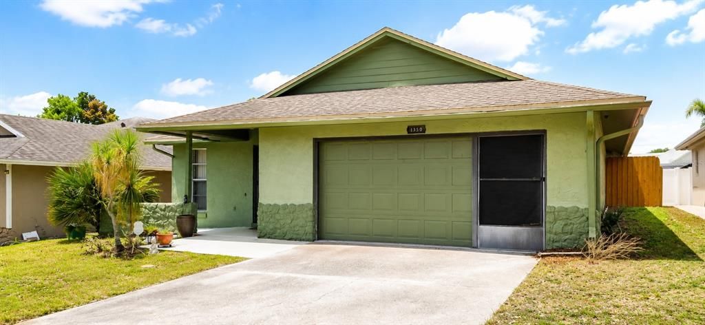 For Sale: $369,900 (3 beds, 2 baths, 1238 Square Feet)