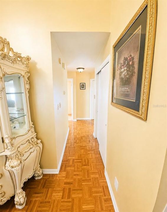 For Sale: $369,900 (3 beds, 2 baths, 1238 Square Feet)