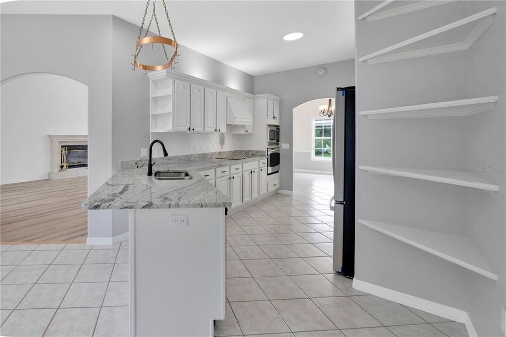 Active With Contract: $525,000 (4 beds, 2 baths, 2260 Square Feet)