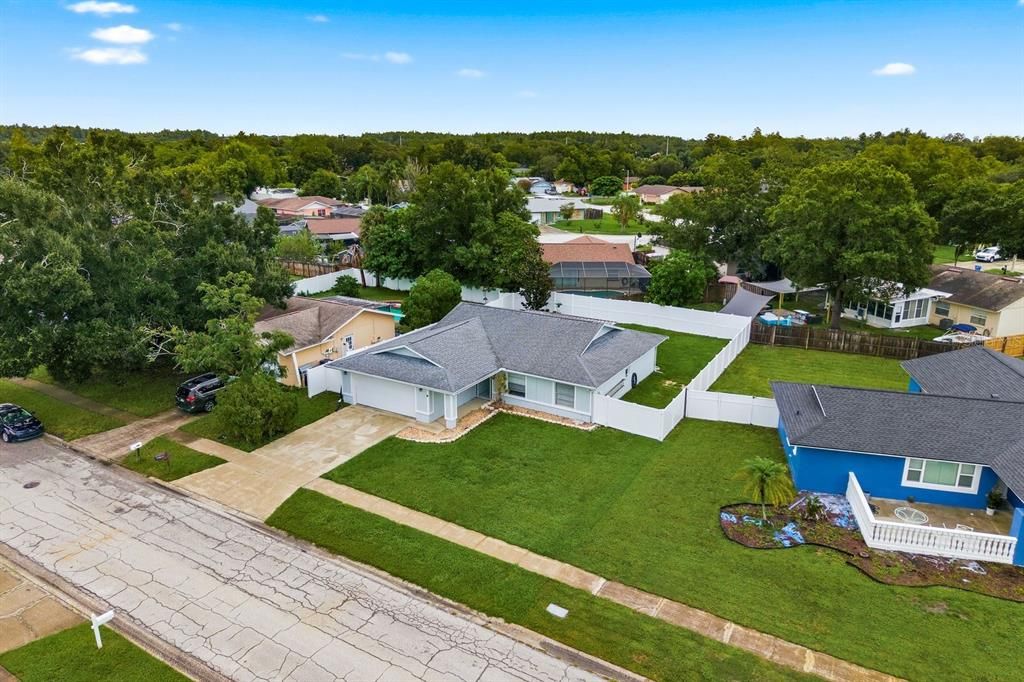 На продажу: $424,900 (3 спален, 2 ванн, 1521 Квадратных фут)