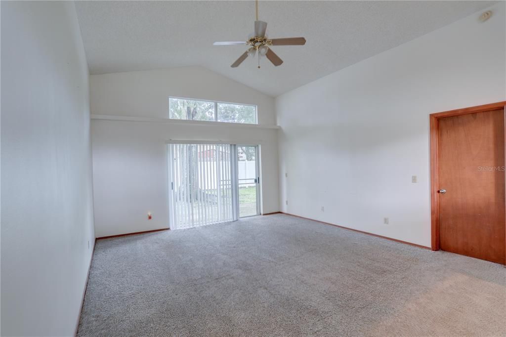 For Rent: $1,995 (3 beds, 2 baths, 1254 Square Feet)