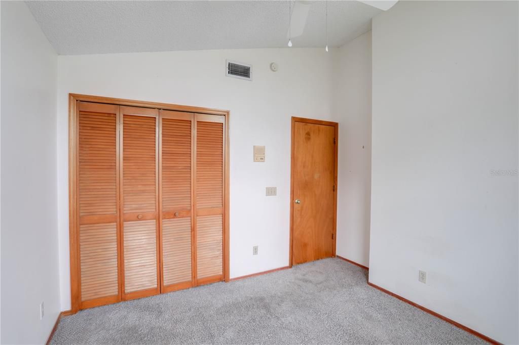 For Rent: $1,995 (3 beds, 2 baths, 1254 Square Feet)
