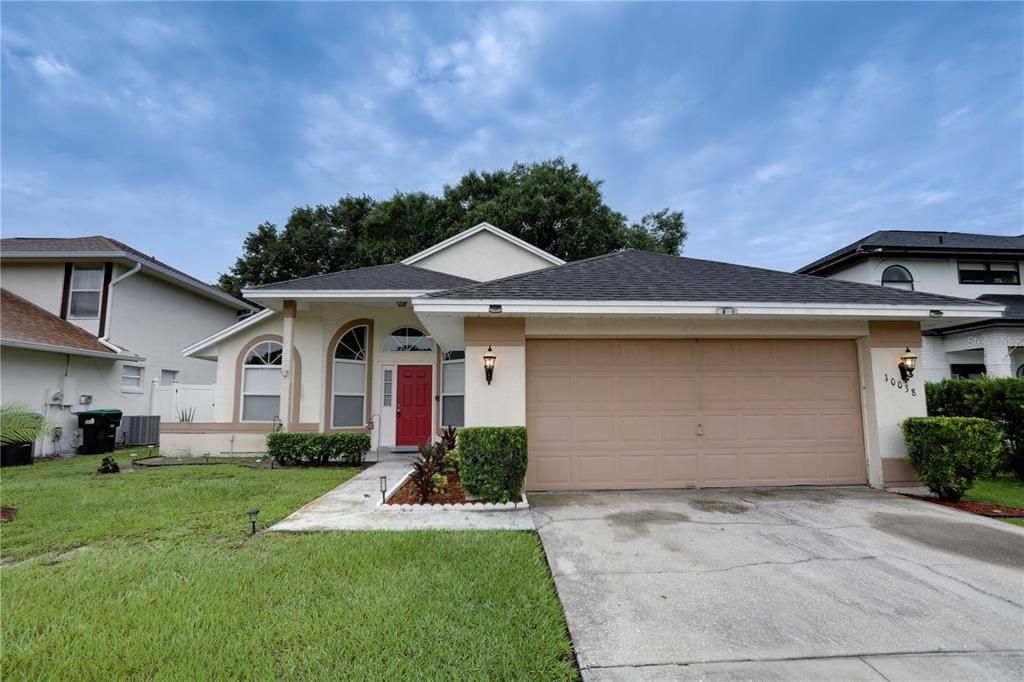 For Rent: $1,995 (3 beds, 2 baths, 1254 Square Feet)