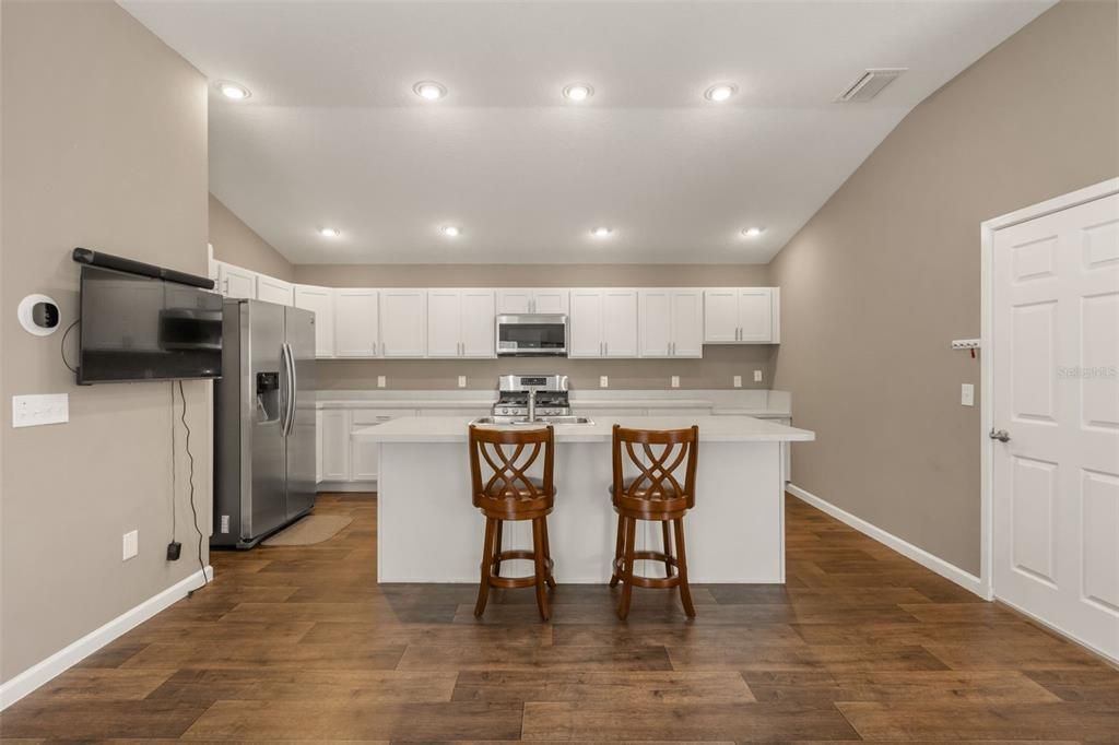 En Venta: $319,900 (2 camas, 2 baños, 1434 Pies cuadrados)