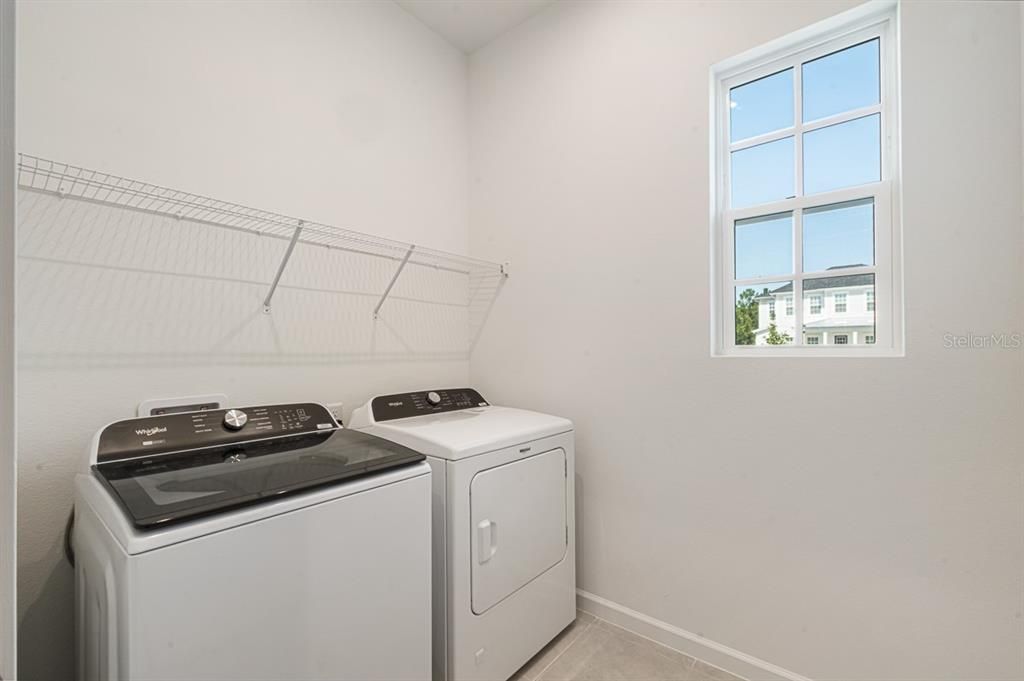 For Rent: $4,300 (3 beds, 2 baths, 1671 Square Feet)