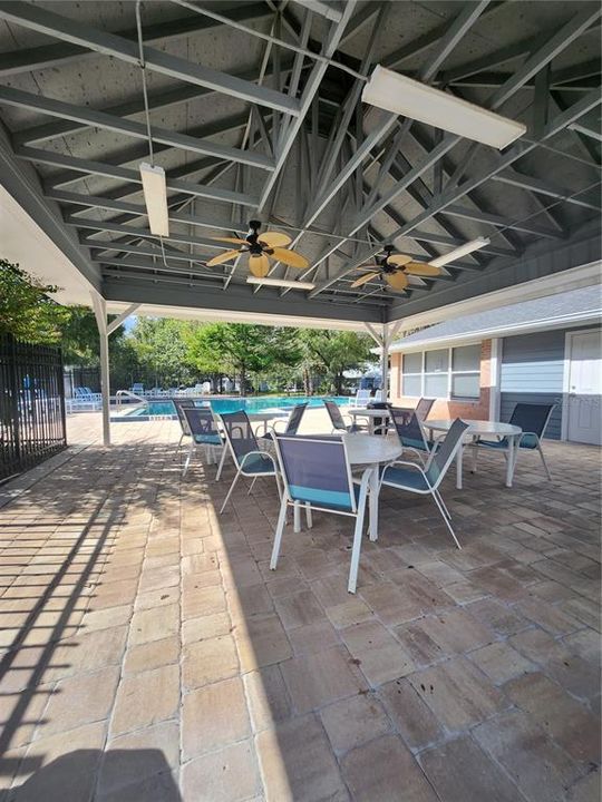 For Rent: $2,000 (2 beds, 2 baths, 1102 Square Feet)