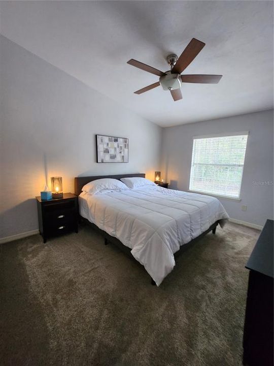For Rent: $2,000 (2 beds, 2 baths, 1102 Square Feet)