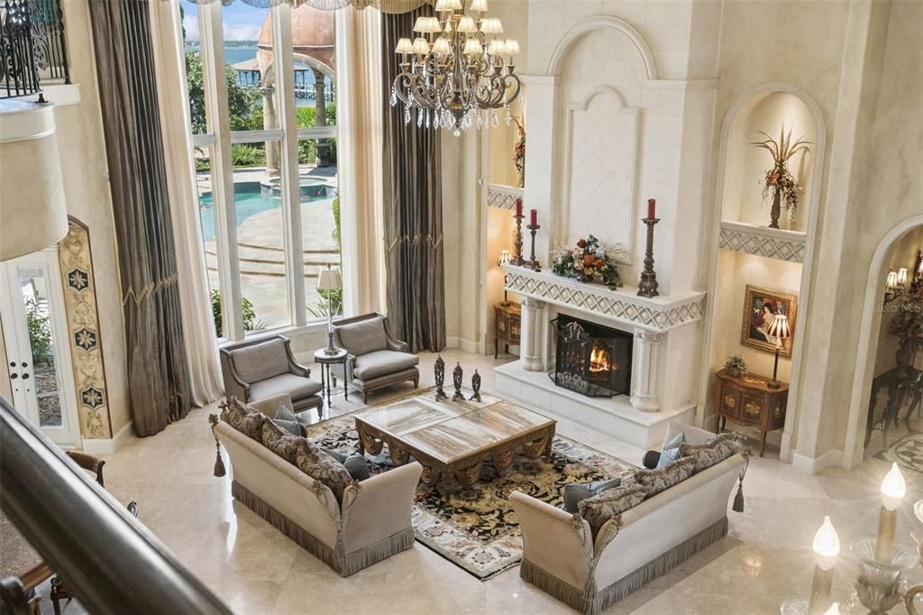 For Sale: $4,850,000 (5 beds, 8 baths, 10648 Square Feet)