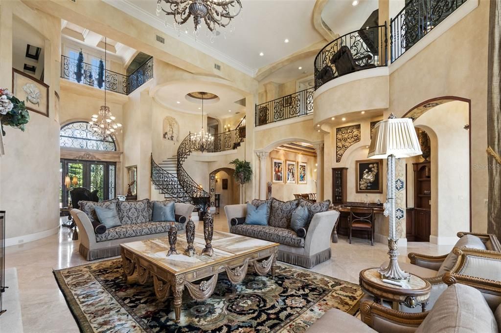 For Sale: $4,850,000 (5 beds, 8 baths, 10648 Square Feet)