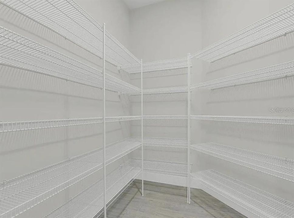 В аренду: $2,695 (4 спален, 2 ванн, 2019 Квадратных фут)