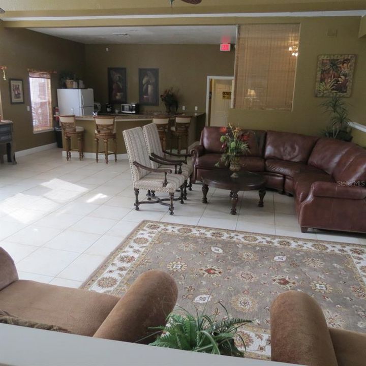 For Rent: $1,700 (2 beds, 2 baths, 947 Square Feet)