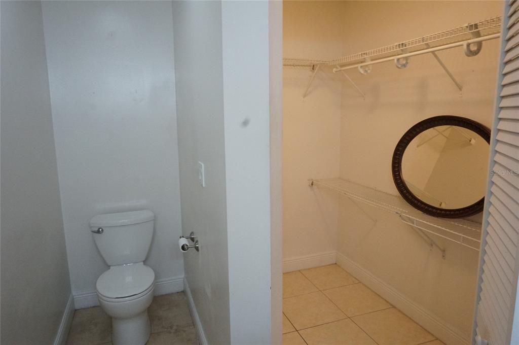 For Rent: $1,700 (2 beds, 2 baths, 947 Square Feet)