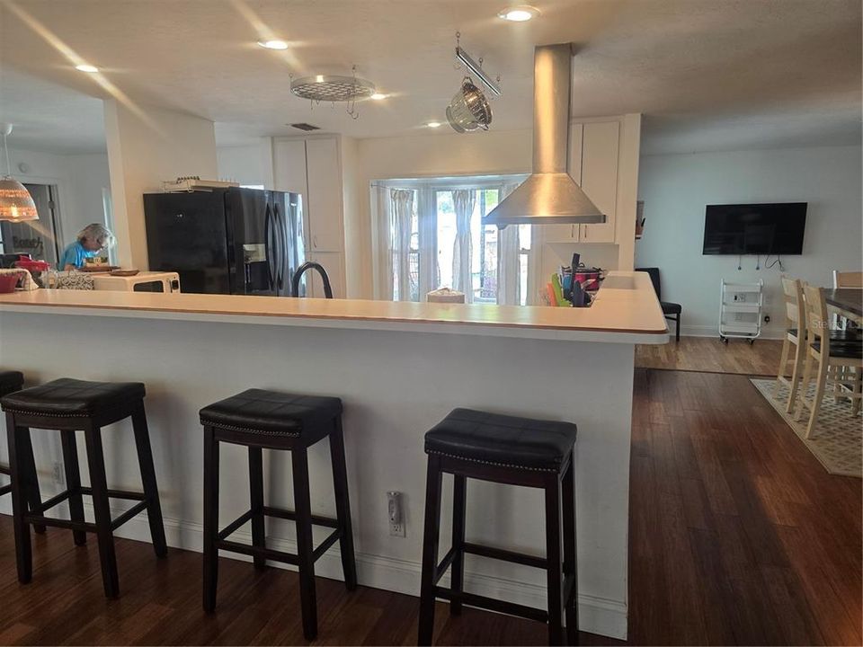 For Sale: $1,500,000 (4 beds, 3 baths, 3133 Square Feet)