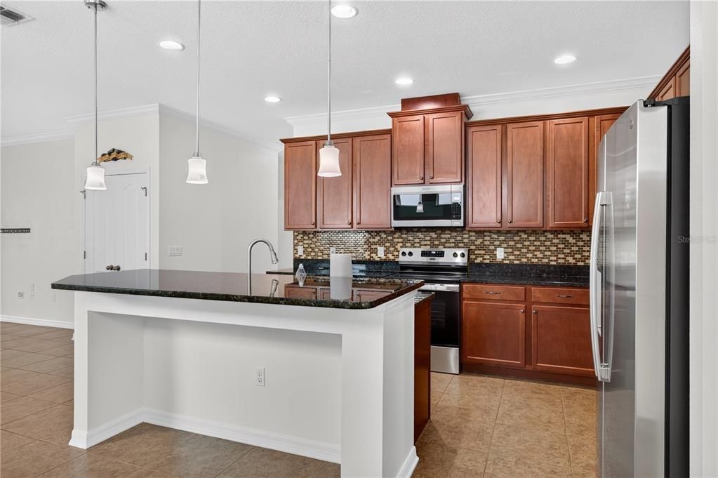 For Sale: $495,000 (4 beds, 2 baths, 2112 Square Feet)