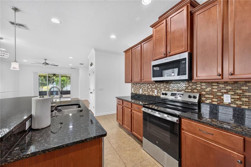 For Sale: $495,000 (4 beds, 2 baths, 2112 Square Feet)