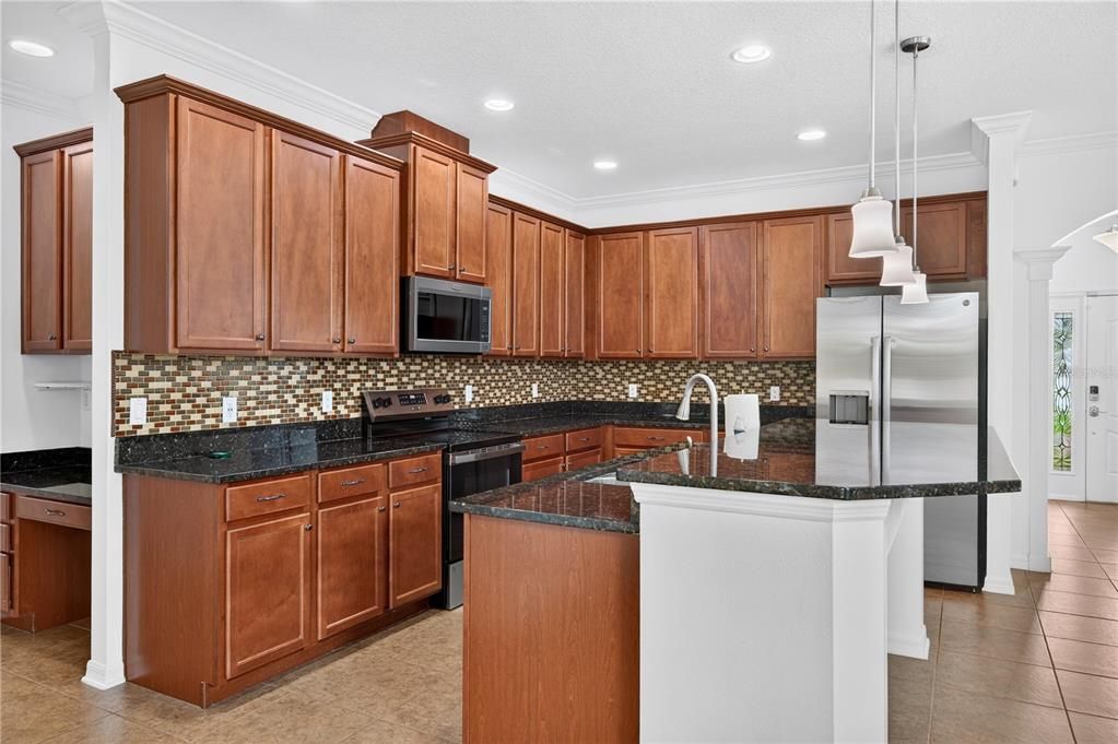 For Sale: $495,000 (4 beds, 2 baths, 2112 Square Feet)