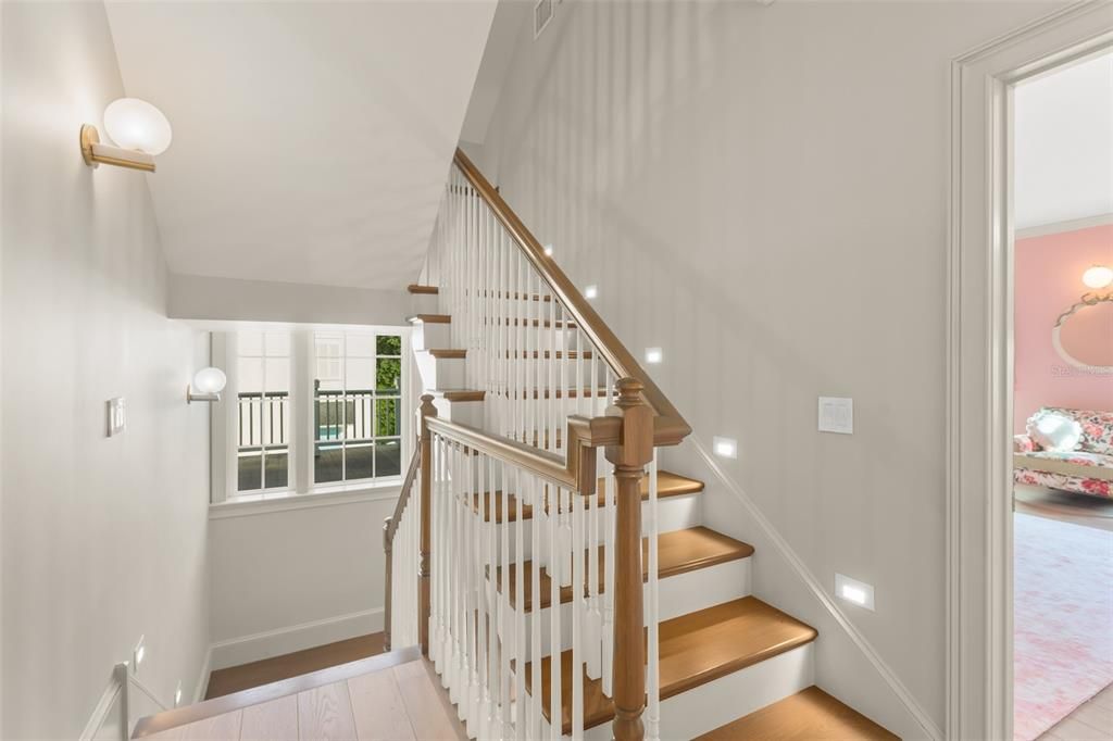 En Venta: $4,495,000 (4 camas, 3 baños, 5534 Pies cuadrados)
