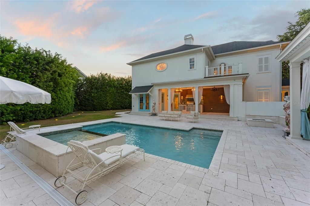 En Venta: $4,495,000 (4 camas, 3 baños, 5534 Pies cuadrados)