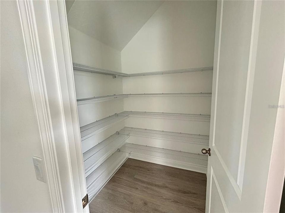 En Renta: $3,250 (3 camas, 2 baños, 2096 Pies cuadrados)