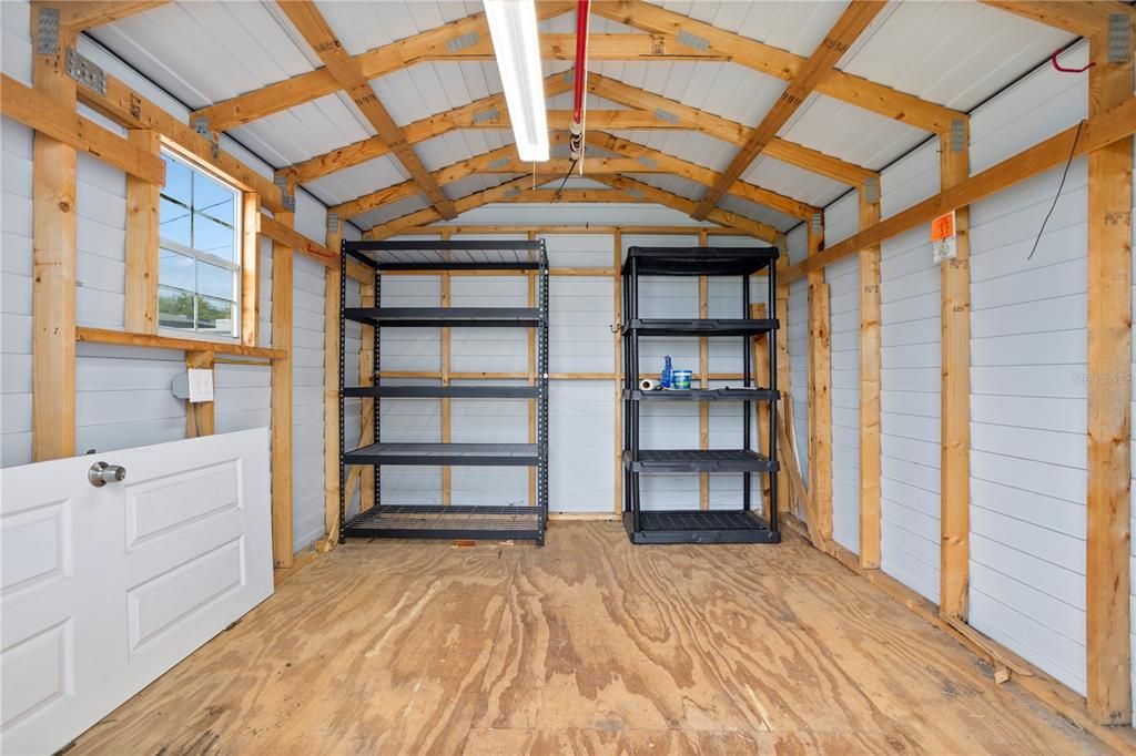 For Sale: $289,000 (3 beds, 2 baths, 1081 Square Feet)
