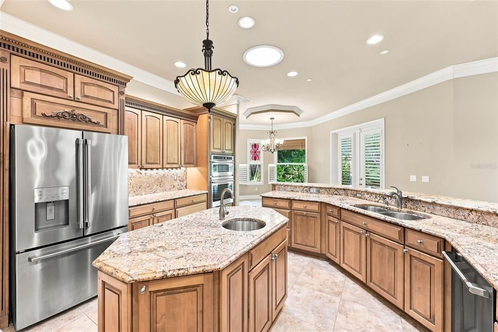 For Sale: $1,195,000 (3 beds, 3 baths, 3299 Square Feet)